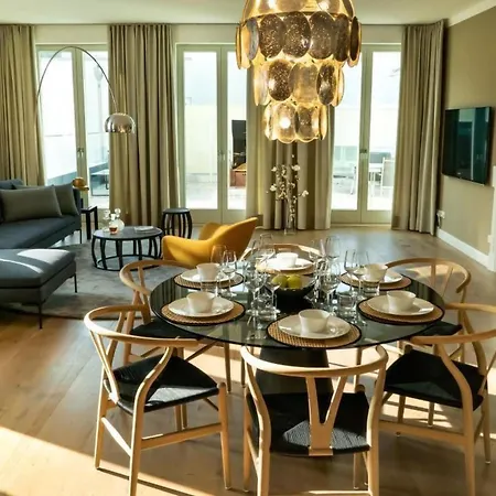 Gesamte In Mit Grosser Terrasse By Interhome Apartmán *